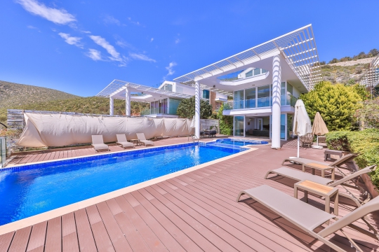 Villa Hillside 2