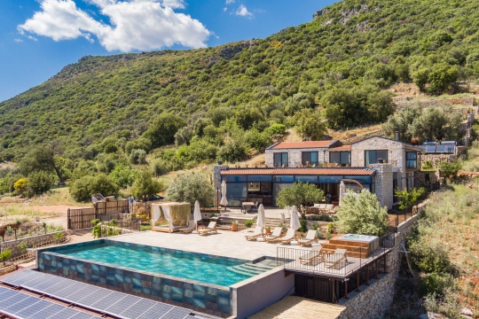 Villa Silver House