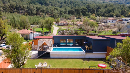 Villa Zemra