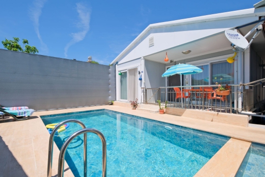 Villa Lilyum 1